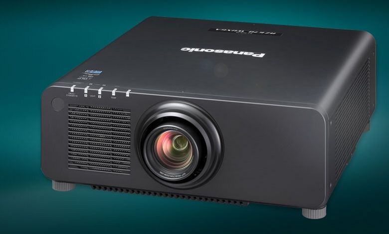 Panasonic PT-RZ670 Laser-Projektor